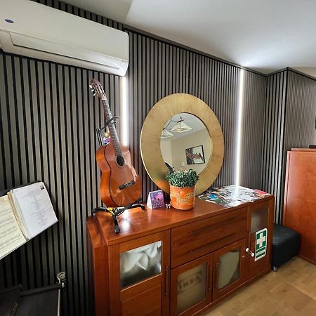 La Casa Del Pianista Villa Моначил Екстериор снимка